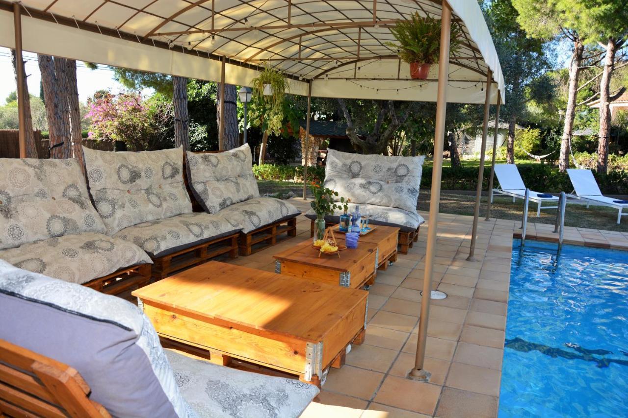 Villa Sitges El Ranch Amaizing Outdoor Areas Beaches At 5 Minutes Walk Sitges At 15 Min Drive Ac Pool Jacuzzi & Garden Xxl Calafell Eksteriør bilde