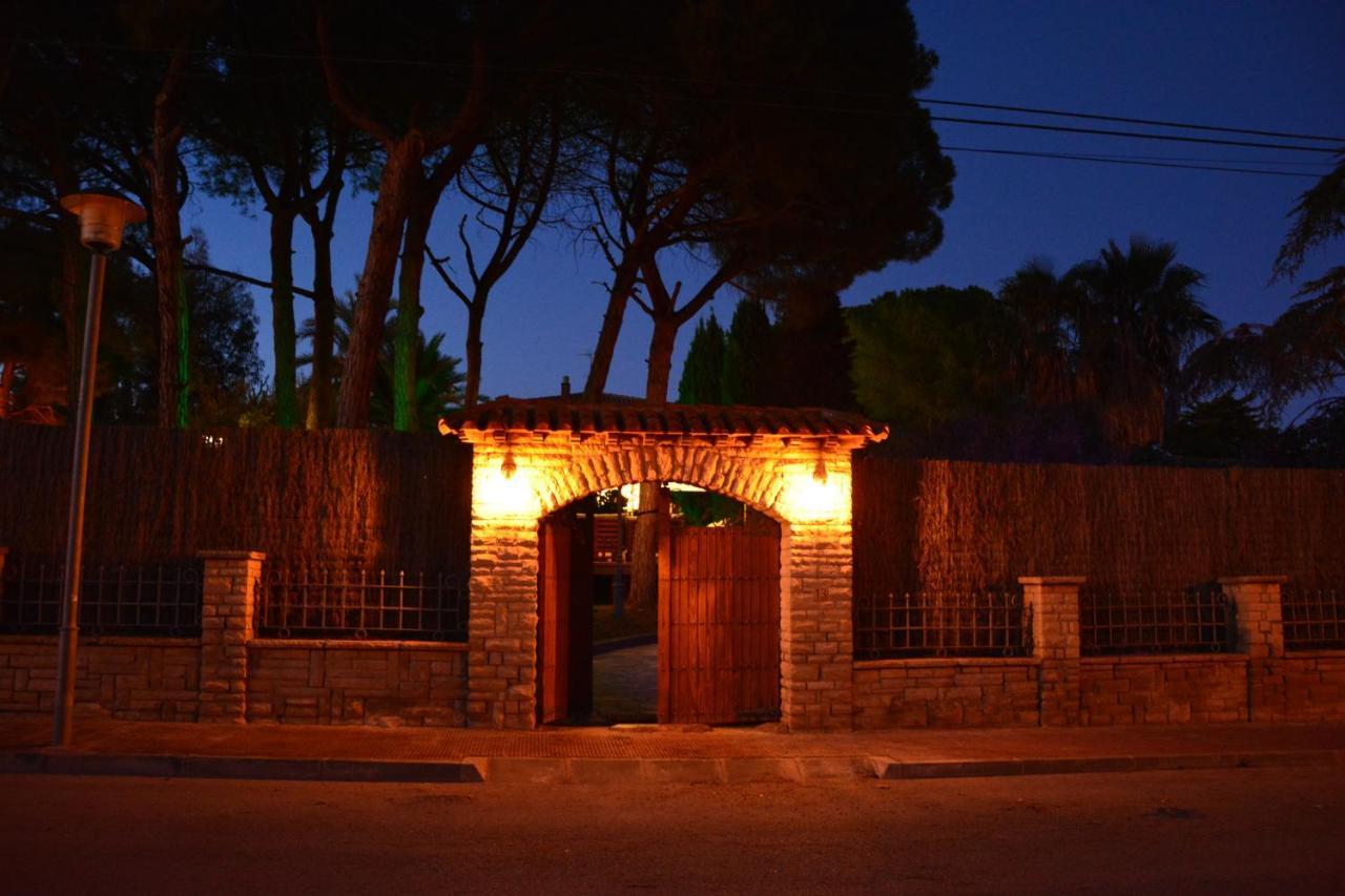 Villa Sitges El Ranch Amaizing Outdoor Areas Beaches At 5 Minutes Walk Sitges At 15 Min Drive Ac Pool Jacuzzi & Garden Xxl Calafell Eksteriør bilde