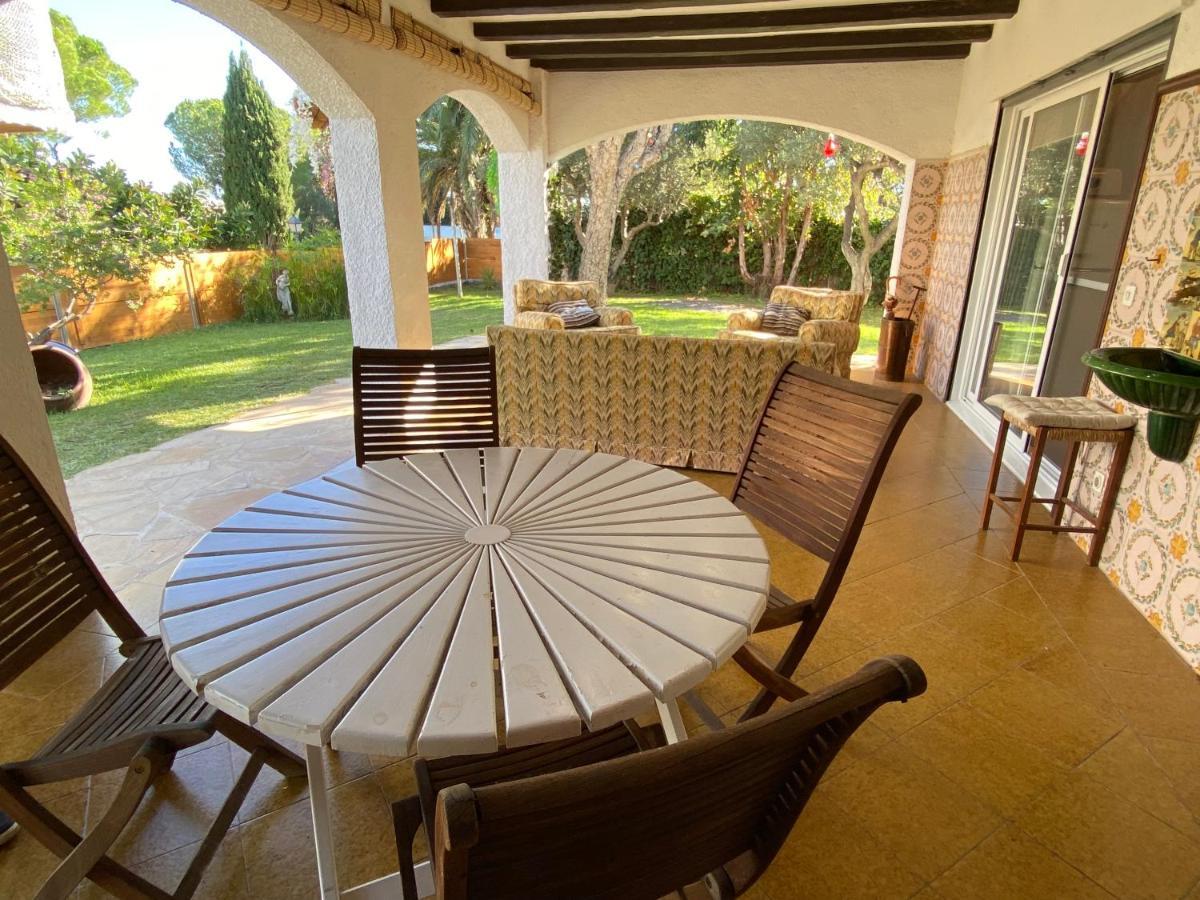 Villa Sitges El Ranch Amaizing Outdoor Areas Beaches At 5 Minutes Walk Sitges At 15 Min Drive Ac Pool Jacuzzi & Garden Xxl Calafell Eksteriør bilde