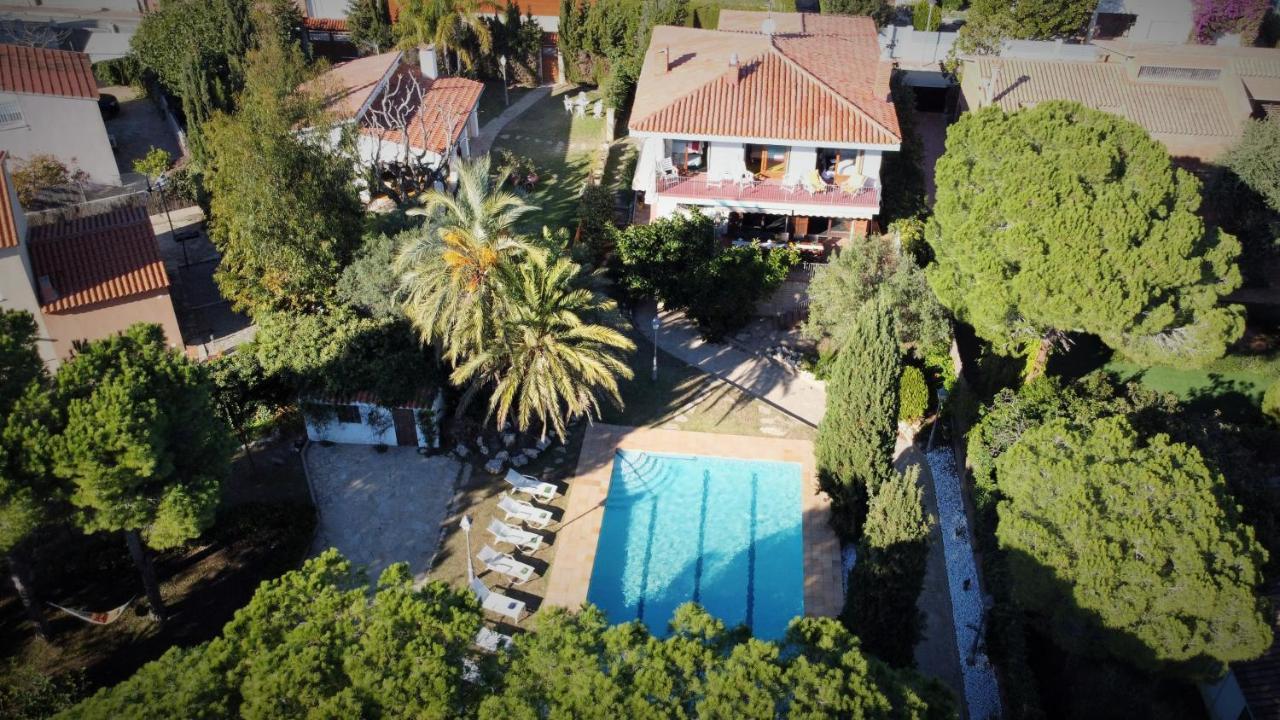 Villa Sitges El Ranch Amaizing Outdoor Areas Beaches At 5 Minutes Walk Sitges At 15 Min Drive Ac Pool Jacuzzi & Garden Xxl Calafell Eksteriør bilde
